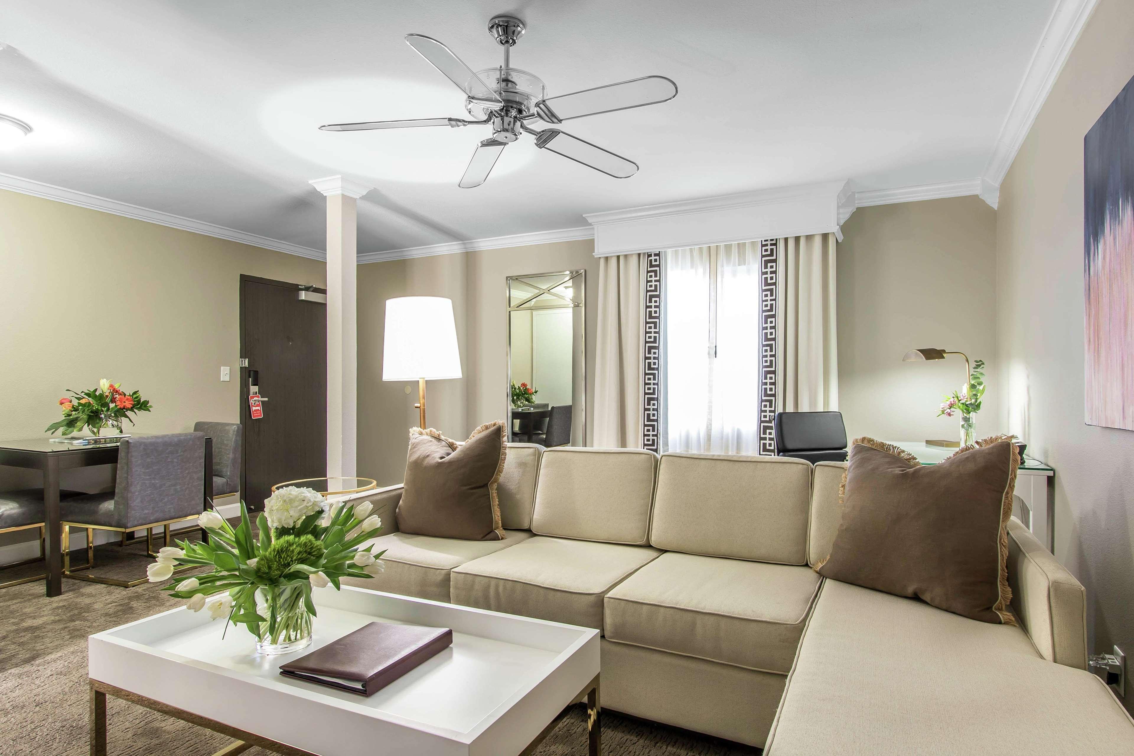 The Burgundy Hotel, Tapestry Collection By Hilton Little Rock Exteriér fotografie