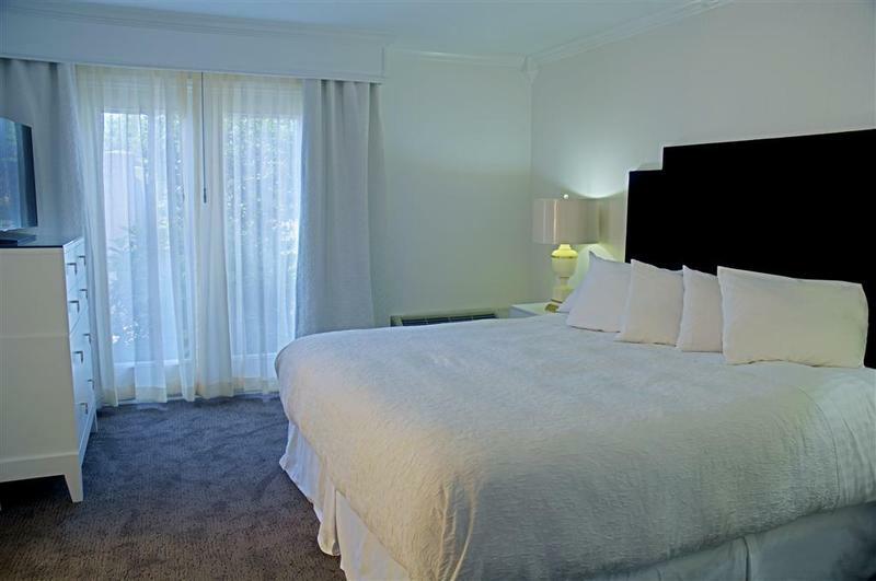 The Burgundy Hotel, Tapestry Collection By Hilton Little Rock Exteriér fotografie